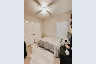 1026 Clinton Park Street #B, Houston, TX 77029 - Photo 6