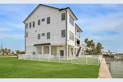 403 Hana Drive, Tiki Island, TX 77554 - Photo 34
