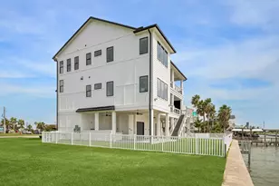 403 Hana Dr, Tiki Island, TX 77554 - Photo 34