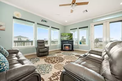 4210 Sandpiper, Galveston, TX 77554 - Photo 6