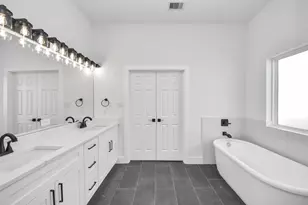 4409 Mallow St, Houston, TX 77051 - Photo 24