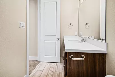 1023 Green Kensington Drive, Houston, TX 77008 - Photo 6
