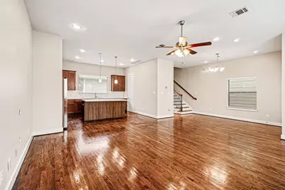 1023 Green Kensington Drive, Houston, TX 77008 - Photo 12