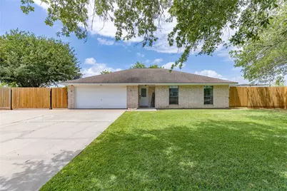7315 Joseph Lane, Baytown, TX 77523 - Photo 4