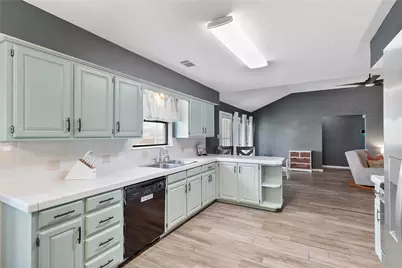 7315 Joseph Lane, Baytown, TX 77523 - Photo 26