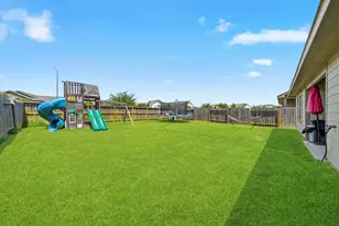 5650 Pleasant Falls Dr, Richmond, TX 77407 - Photo 20