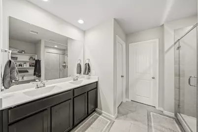 5650 Pleasant Falls Drive, Richmond, TX 77407 - Photo 14