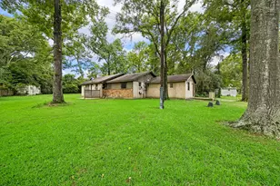 25452 Ipes Rd, Splendora, TX 77372 - Photo 18