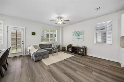 8409 Arden Valley Lane, Houston, TX 77063 - Photo 14