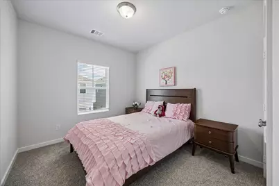 8409 Arden Valley Lane, Houston, TX 77063 - Photo 20