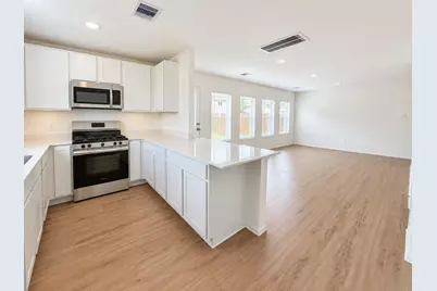 1512 Las Cuevas Drive, Conroe, TX 77301 - Photo 4