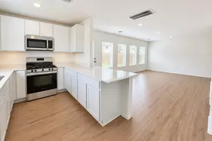 1512 Las Cuevas Dr, Conroe, TX 77301 - Photo 4