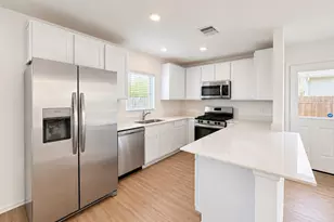 1512 Las Cuevas Dr, Conroe, TX 77301 - Photo 2
