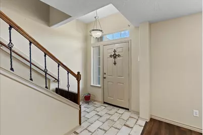 8018 Dogwood Court, Baytown, TX 77523 - Photo 6