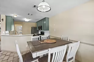 8018 Dogwood Ct, Baytown, TX 77523 - Photo 14