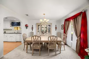 719 Clubside Dr, East Bernard, TX 77435 - Photo 6