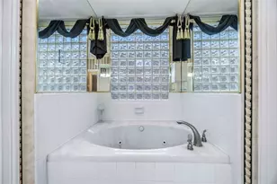 13906 Placid Woods Ct, Sugar Land, TX 77498 - Photo 28