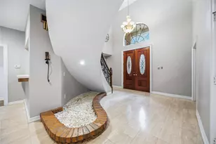 13906 Placid Woods Ct, Sugar Land, TX 77498 - Photo 4