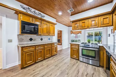 13906 Placid Woods Ct, Sugar Land, TX 77498 - Photo 14