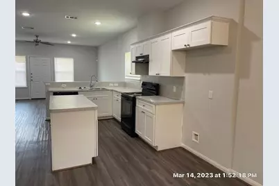 9014 Everglade #A, Houston, TX 77078 - Photo 6