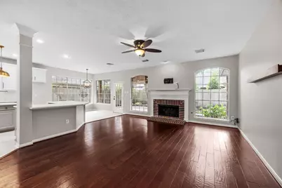 9015 Rhapsody Lane, Houston, TX 77040 - Photo 18