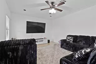 13206 Blass Ct, Houston, TX 77044 - Photo 12