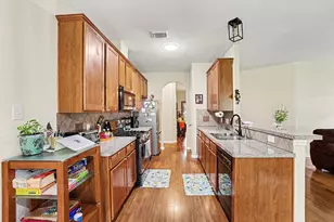 26922 Kingston Glen Ln, Katy, TX 77494 - Photo 10