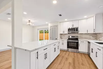 855 Silverpines Road, Houston, TX 77062 - Photo 16