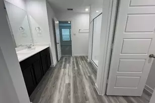 3220 Crown Gate Dr, Houston, TX 77047 - Photo 16