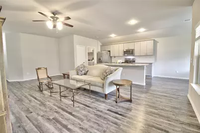 188 Courageous Side Way, Magnolia, TX 77354 - Photo 4
