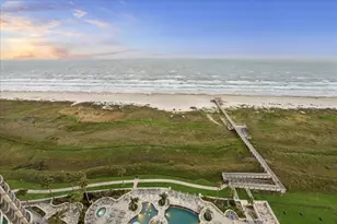 801 E Beach Dr, Galveston, TX 77550 - Photo 38