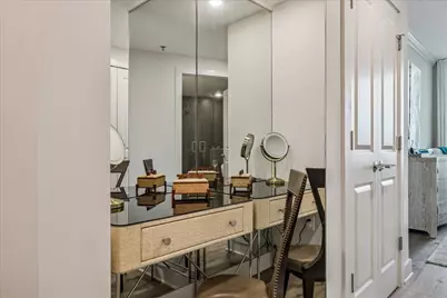 801 E Beach Drive #TW1704, Galveston, TX 77550 - Photo 24