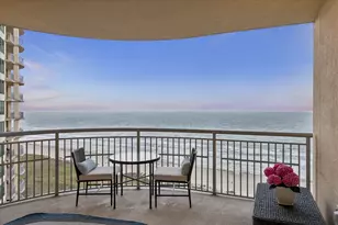 801 E Beach Dr, Galveston, TX 77550 - Photo 32