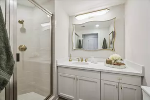 801 E Beach Dr, Galveston, TX 77550 - Photo 28