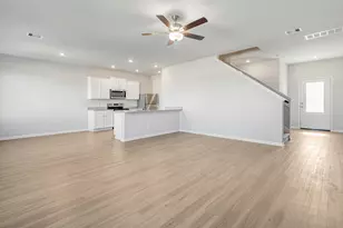 8115 Sunberry Shadow Dr, Houston, TX 77016 - Photo 4