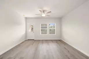 11963 Wisteria Mdws Dr, Willis, TX 77318 - Photo 6