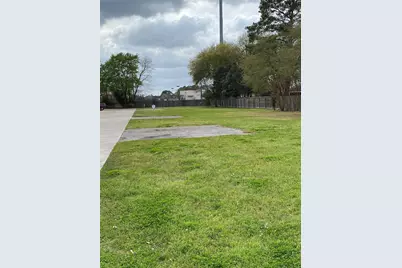 10723 Norchester Village Drive, Houston, TX 77070 - Photo 4
