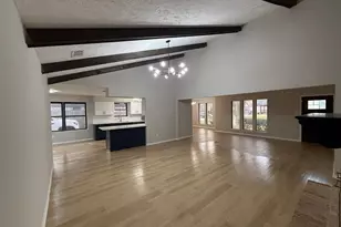 10130 Sagedale Dr, Houston, TX 77089 - Photo 14