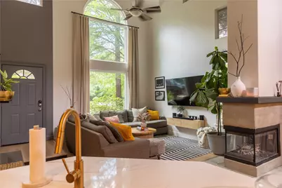 48 Lakeridge Drive, The Woodlands, TX 77381 - Photo 6
