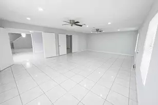 11622 Zarroll Dr, Houston, TX 77099 - Photo 8