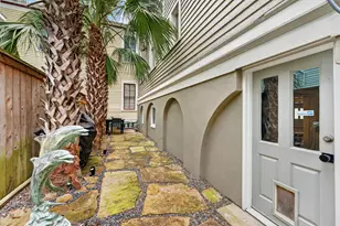 812 19th St, Galveston, TX 77550 - Photo 26