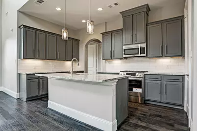 4857 Benning Dr, Houston, TX 77035 - Photo 6