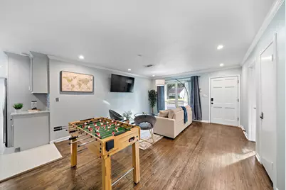 1825 Locksford Street, Houston, TX 77008 - Photo 10