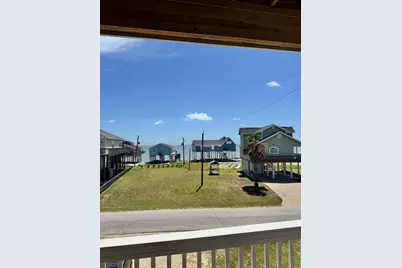 13007 Jolly Roger Drive, Freeport, TX 77541 - Photo 16