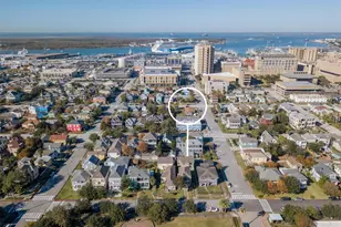 1106 Winnie St, Galveston, TX 77550 - Photo 2