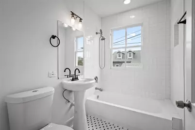 1106 Winnie Street, Galveston, TX 77550 - Photo 14