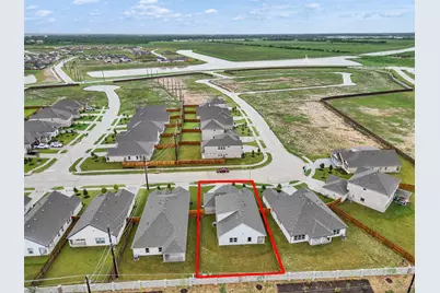 3218 Emerald Hills Drive, Angleton, TX 77515 - Photo 34