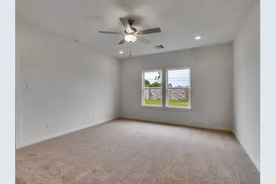 3218 Emerald Hills Drive, Angleton, TX 77515 - Photo 20