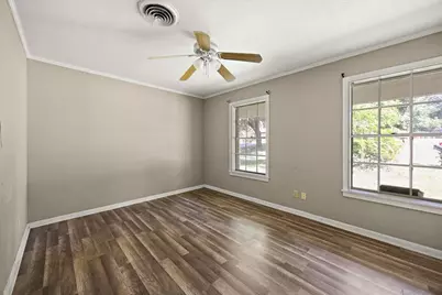 207 E Homewood Drive, Crockett, TX 75835 - Photo 12