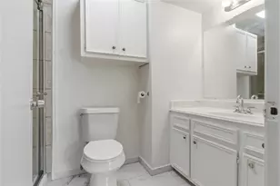 11000 Kinghurst Dr, Houston, TX 77099 - Photo 18